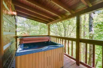 A Lover's Paradise cabin - image 21