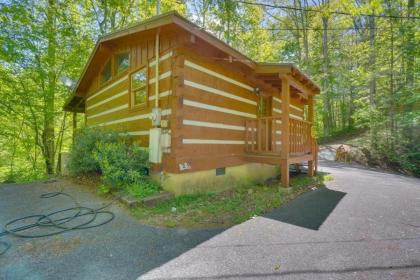 A Lover's Paradise cabin - image 25