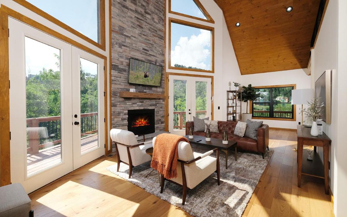 Edgewood Retreat - main image