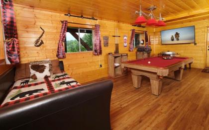 Bear Mountain Retreat - image 10