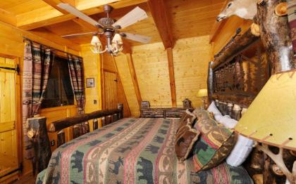 Bear Mountain Retreat - image 13