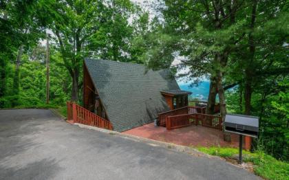 Bear Mountain Retreat - image 26