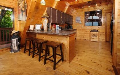 Bear Mountain Retreat - image 8