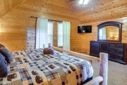 Gatlinburg Getaway Private Hot Tub and Fireplace! - image 16
