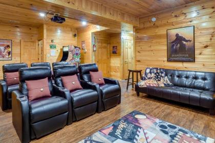 Gatlinburg Getaway Private Hot Tub and Fireplace! - image 3