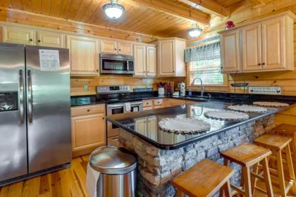 Gatlinburg Getaway Private Hot Tub and Fireplace! - image 8