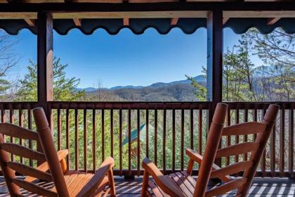 Spacious Smokies Cabin - Hot Tub with Mountain Views - image 19