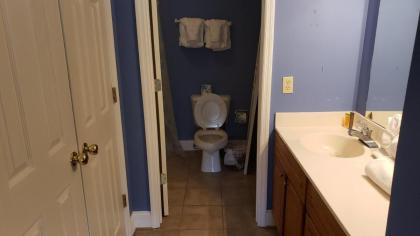 Gatlinburg Chateau Condo 307 - image 10