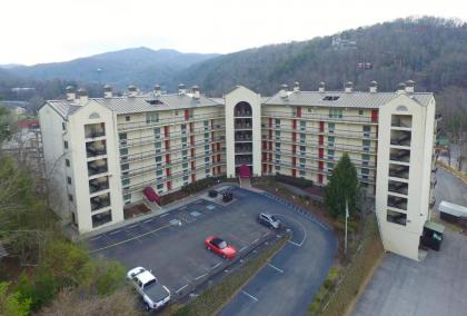 Gatlinburg Chateau Condo 307 - image 19