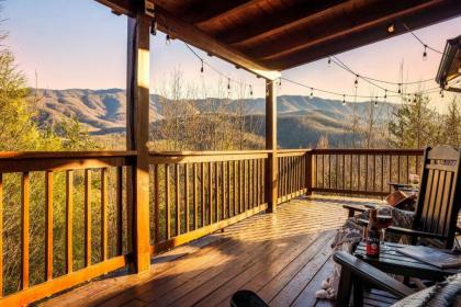 10 mins to Park Entrance Secluded Gameroom HotTub