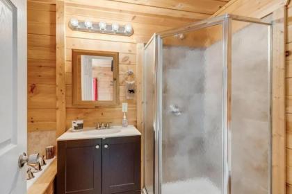 A Peace of Mind Cabin - image 11