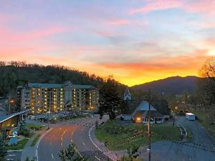 Gatlinburg View Lodge - image 11