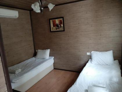 Seven Rock Cave Hotel - image 17