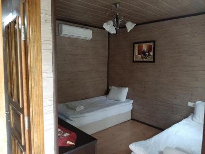 Seven Rock Cave Hotel - image 18