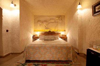Miras Hotel - image 13