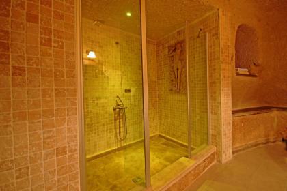 Miras Hotel - image 8