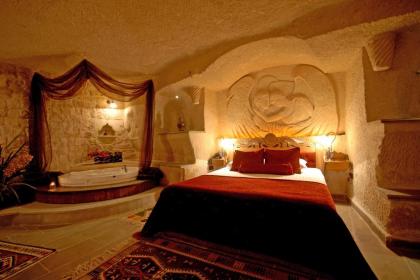 Miras Hotel - image 9