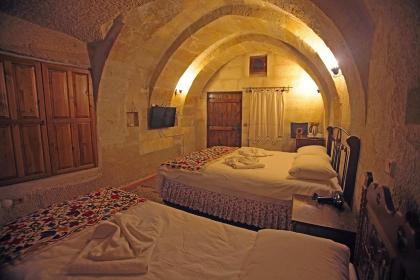 Tulip Cave Suites - image 14