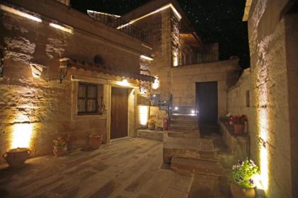 Tulip Cave Suites - image 7