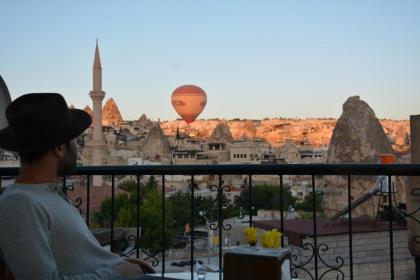 View Cave Hotel - image 4