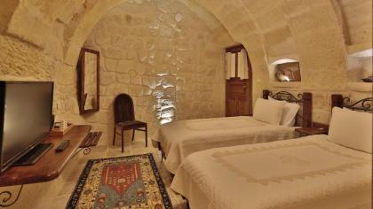 Osmanbey Cave House - image 16