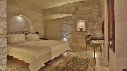 Osmanbey Cave House - image 19