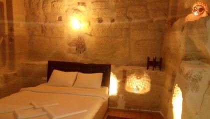 Avlu Cave House - image 16