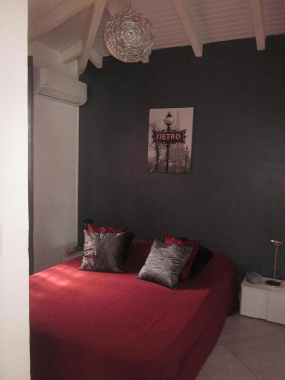 Villa Almeida à 500m de la plage - image 3