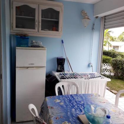 Appartement de 2 chambres avec vue sur la mer et jardin clos a Le Moule a 1 km de la plage - image 8
