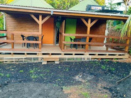 Bungalow d'une chambre avec jardin et wifi a Petit Bourg 