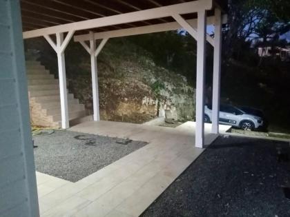 Studio avec terrasse et wifi a Canton des Abymes 3 a 2 km de la plage - image 14