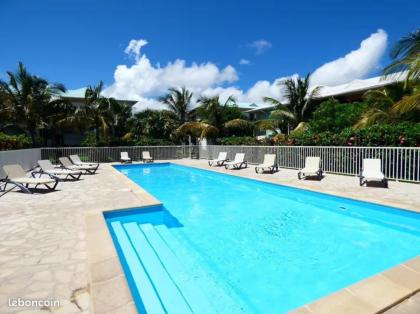 Beau T2 vue mer Crystal Beach Saint Francois - image 10