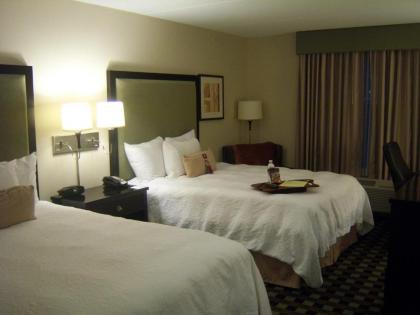 Hampton Inn & Suites Houston-Bush Intercontinental Airport - image 13