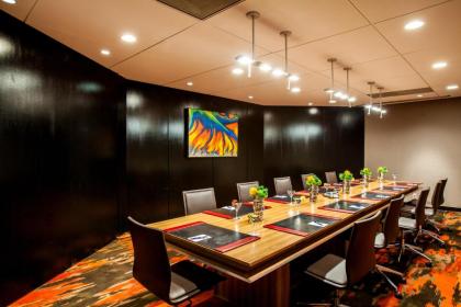 Hotel Derek Houston Galleria - image 10
