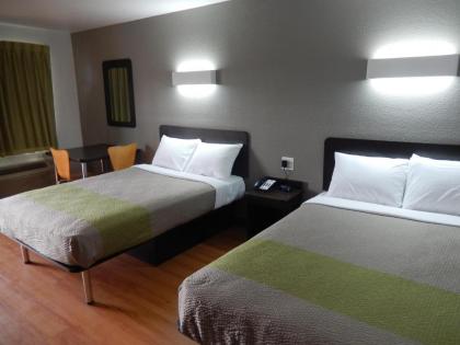 Studio 6-Houston TX - Intercontinental Airport South - image 9