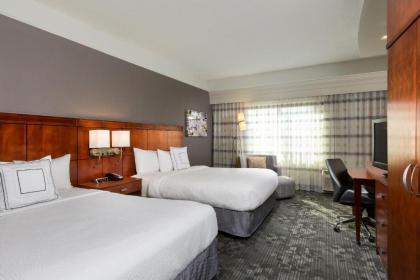 Courtyard by Marriott Houston Galleria - image 9