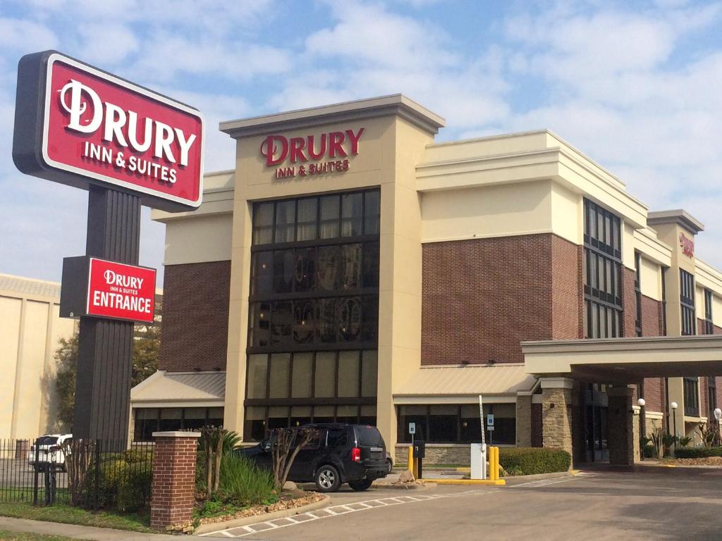 Drury Inn & Suites Houston Galleria - main image