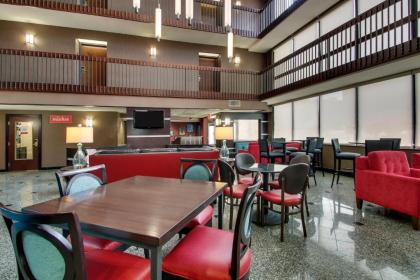 Drury Inn & Suites Houston Galleria - image 10