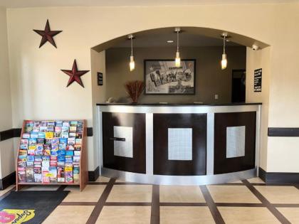 Super 8 by Wyndham Houston/I-10/Federal Road - image 13