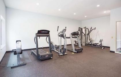 La Quinta by Wyndham Houston West at Clay Road - image 20