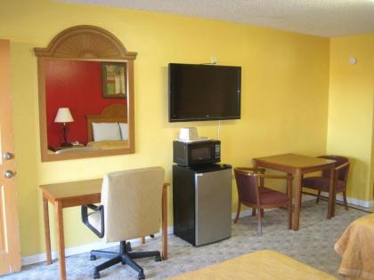 Best Way Inn Houston - image 14