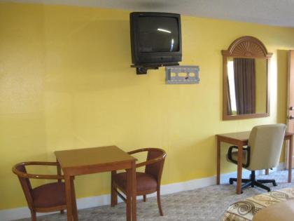 Best Way Inn Houston - image 17