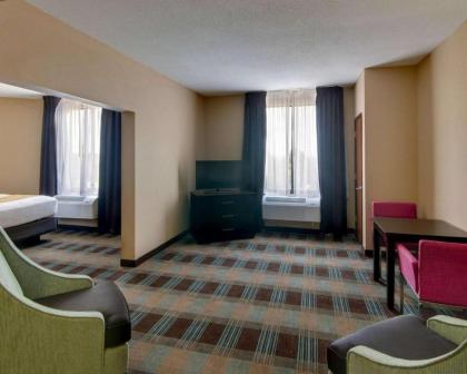 Comfort Suites Houston West At Clay Road - image 13