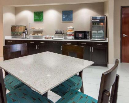 Comfort Suites Houston West At Clay Road - image 18