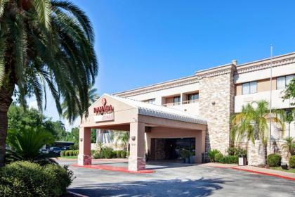 Ramada by Wyndham Houston Intercontinental Airport South - image 1