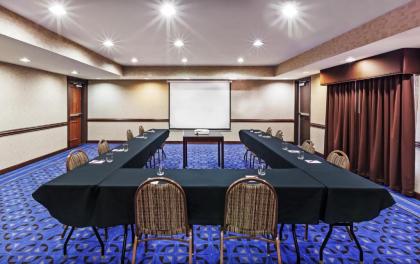 Residence Inn by Marriott Houston I-10 West/Park Row - image 14