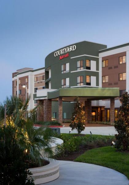 Courtyard by Marriott Houston NASA Clear Lake - image 1