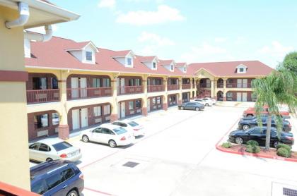 Sterling Inn and Suites at Reliant and Medical Center Houston - image 15