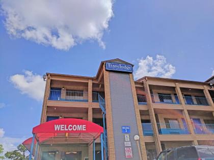 Travelodge by Wyndham Houston Hobby Airport - image 18
