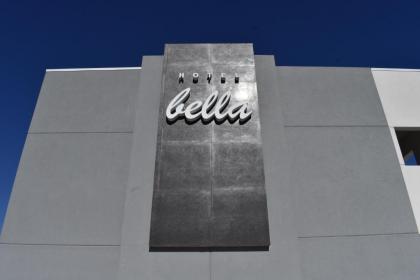 Hotel Bella - image 2